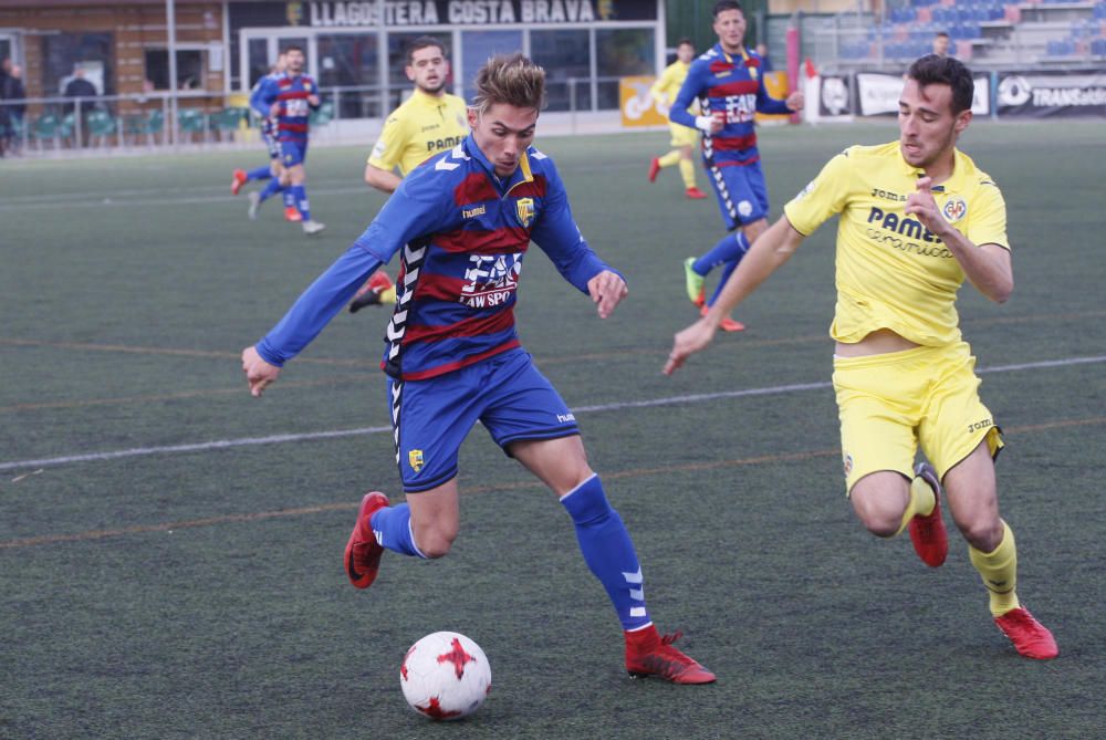 Les millors imatges del Llagostera - Vila-real B