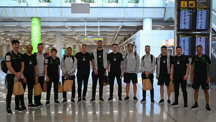 La expedición del Palma Futsal llegó de madrugada a Ereván