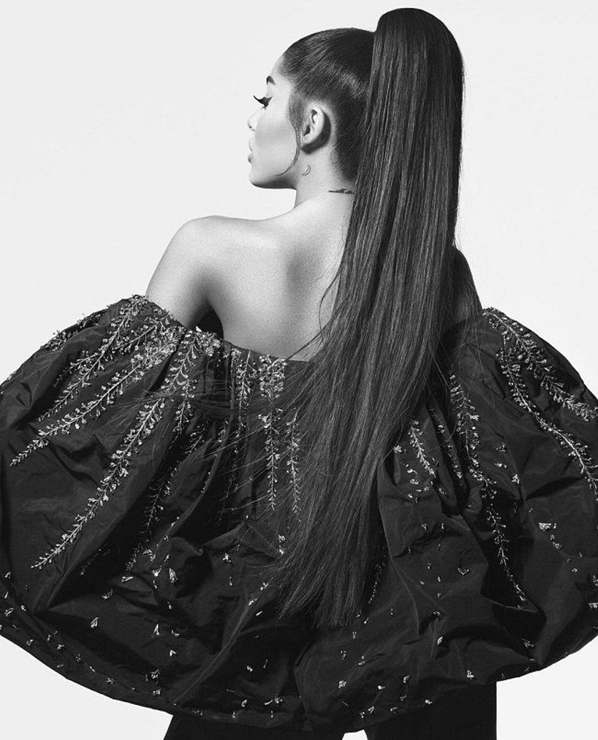 'Arivenchy': Ariana Grande, para Givenchy FW19/20