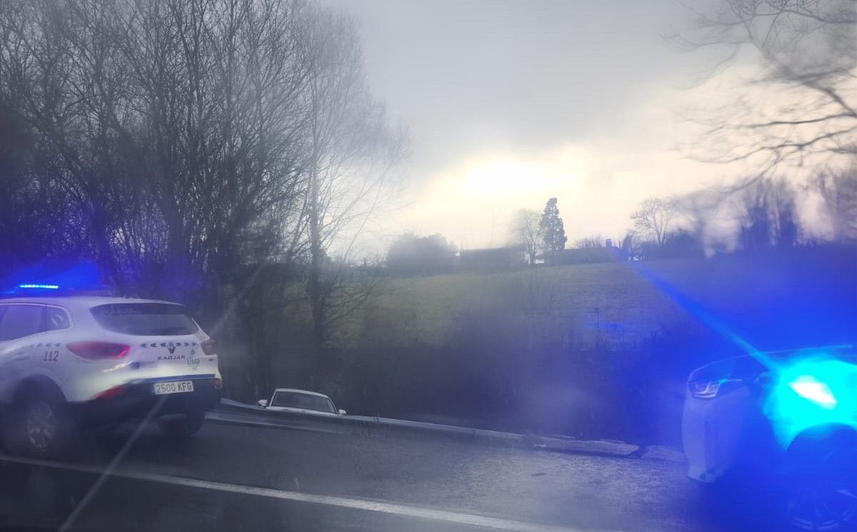 Un accidente múltiple en la AP-9 cierra la autopista en sentido Santiago