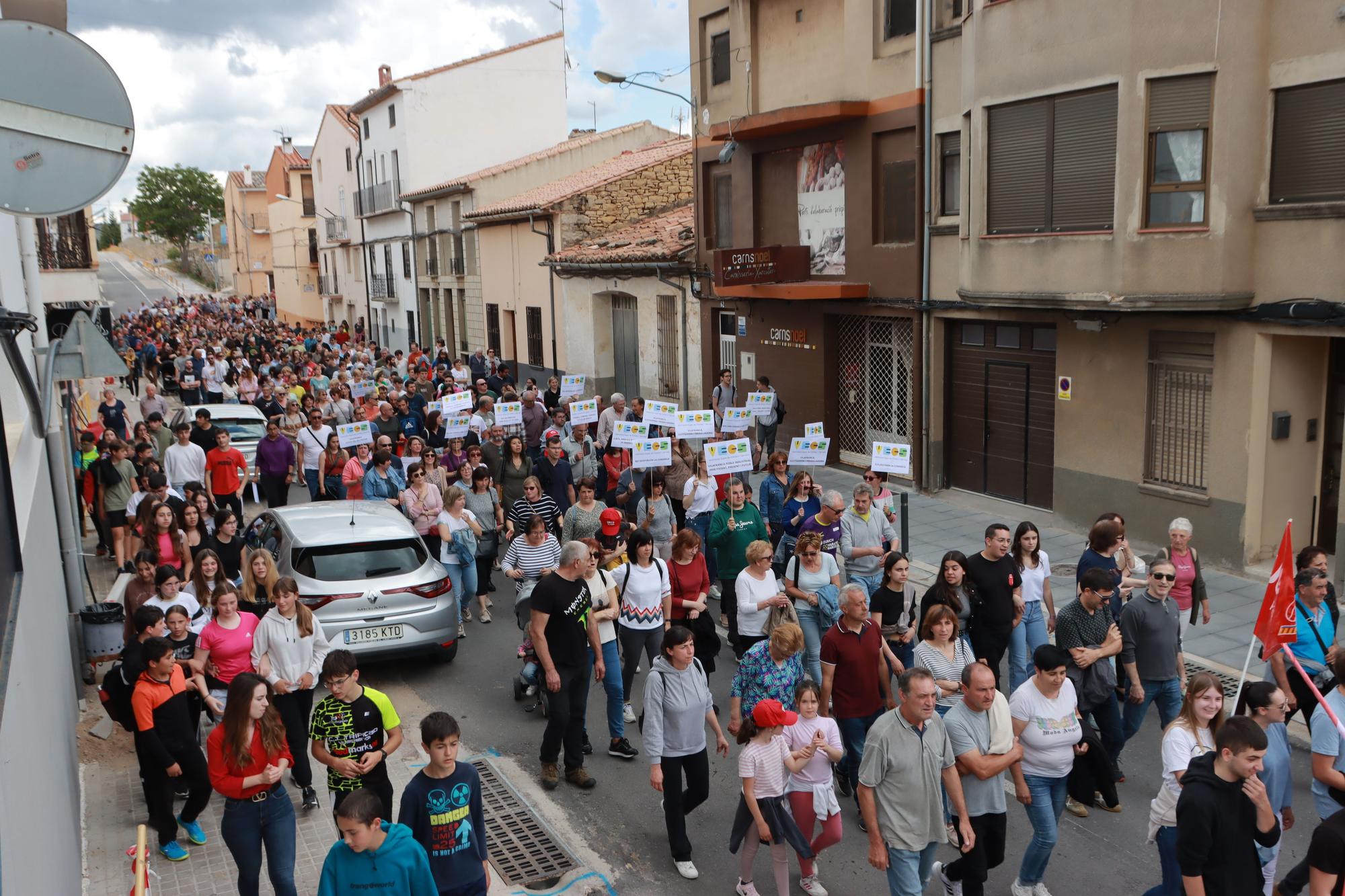 Galería de fotos: 2.000 personas claman por una solución ante el inminente cierre de Marie Claire