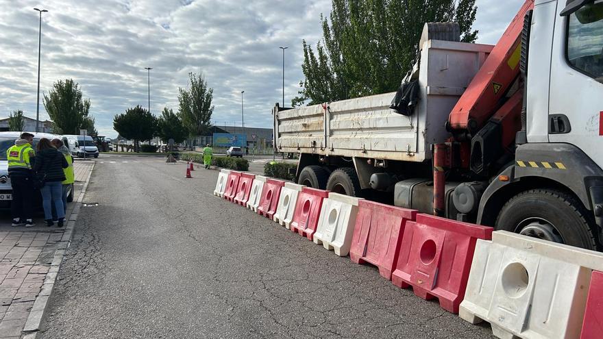 Ya en marcha las obras de mejora de la rotonda de Federico Silva en Benavente