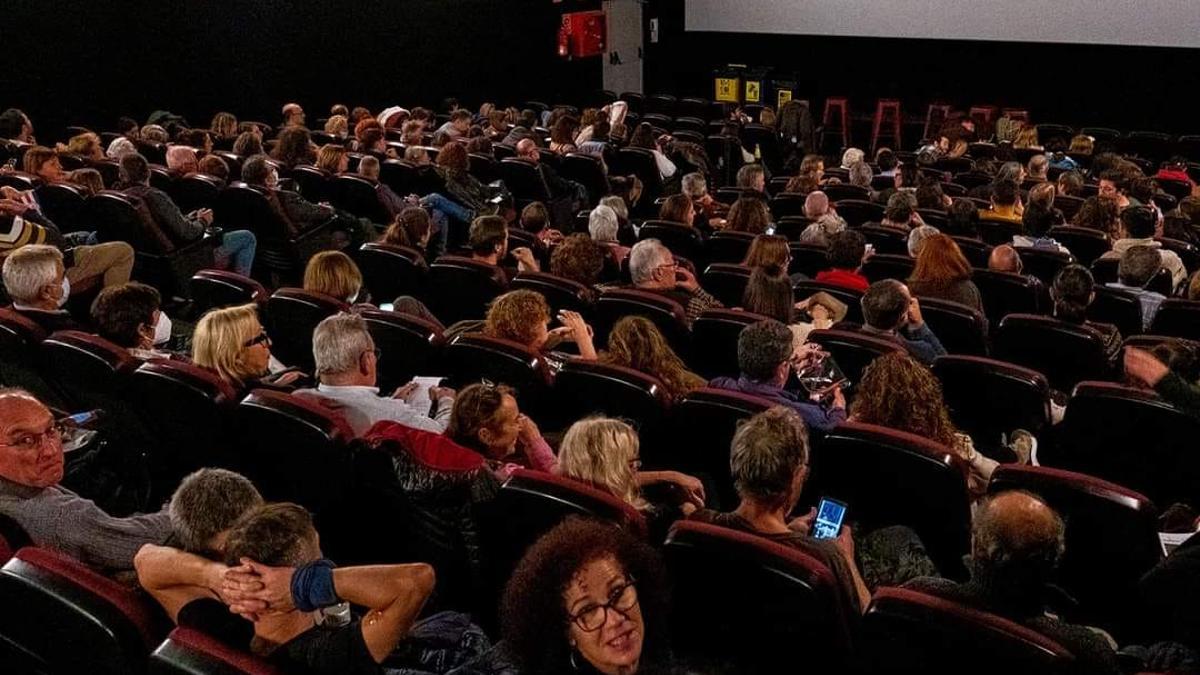 Una de les sessions de Cineclub Diòptria del passat mes de desembre