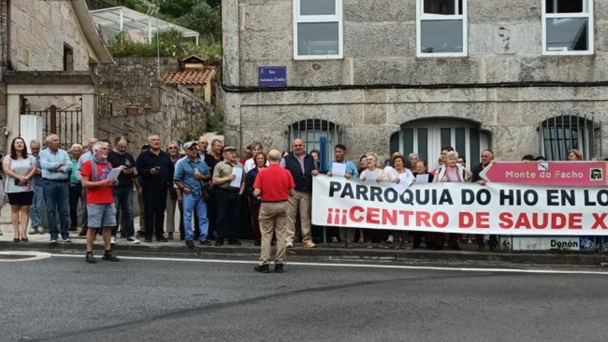 Vecinos de O Hío mantienen la protesta por su consultorio