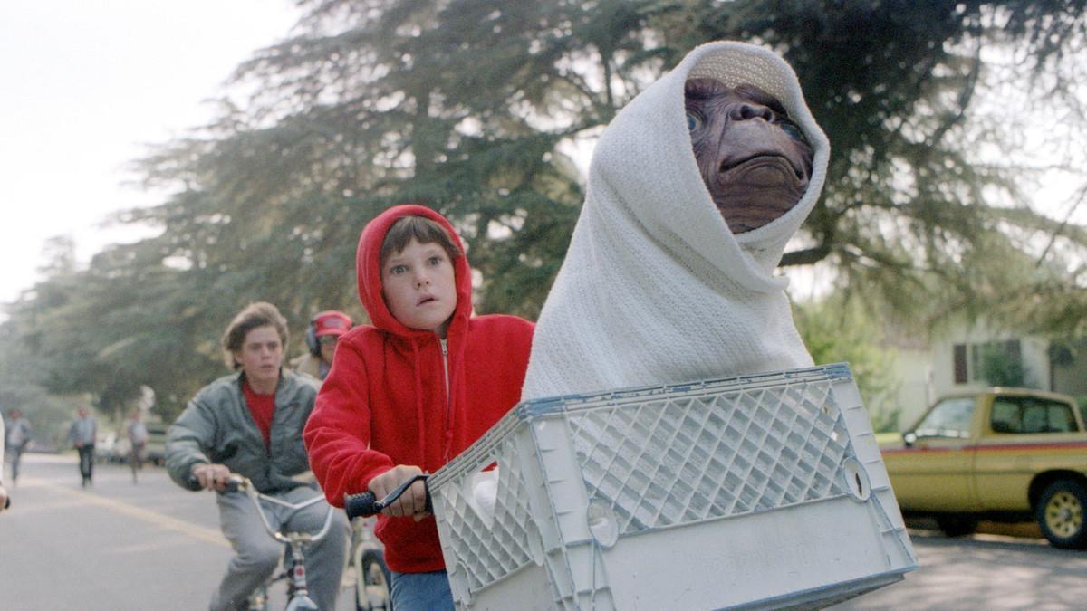 Una escena de 'ET el Extraterrestre'