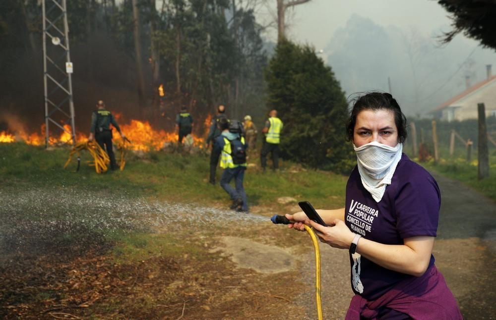 Incendio en Rianxo |El fuego arrasa más de 800 ha