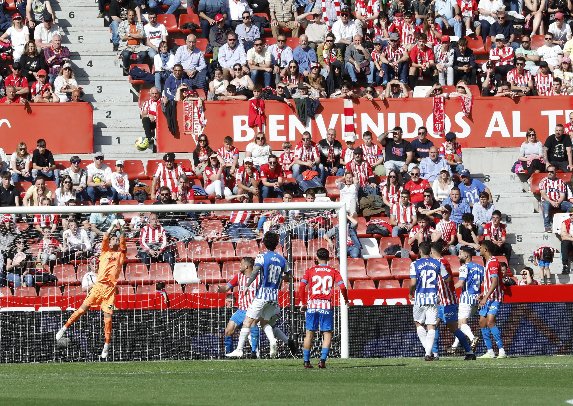 Así fue el encuentro entre el Sporting y el Alavés