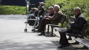 Barcelona 01 04 2019 Sobre las pensiones Fotografia Albert Bertran