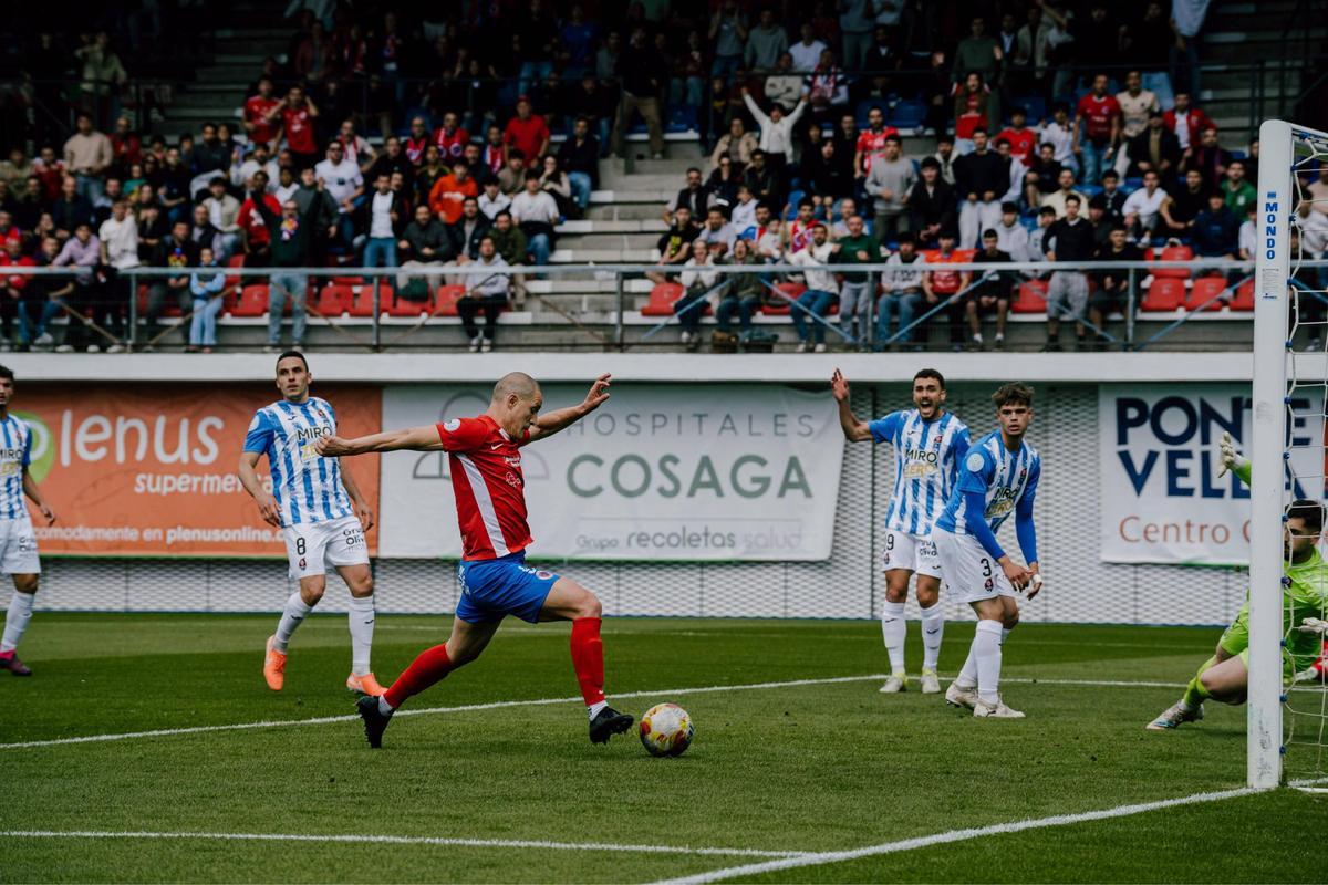 La UD Ourense avanza en su sueño hacia el ascenso a la categoría de bronce
