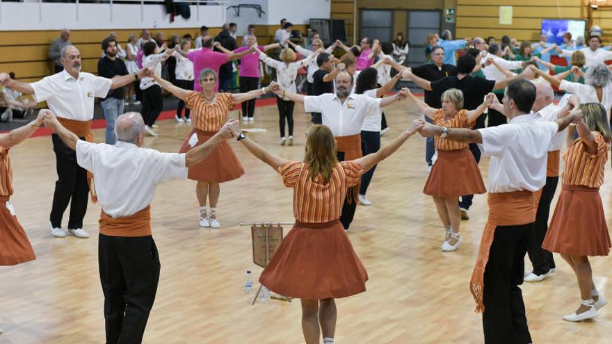 La jornada sardanística esdevé cada any una festa a Artés