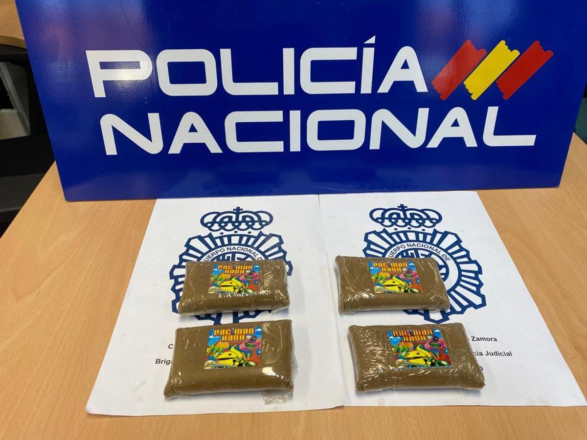 Hachis incautado por la Policía Nacional.