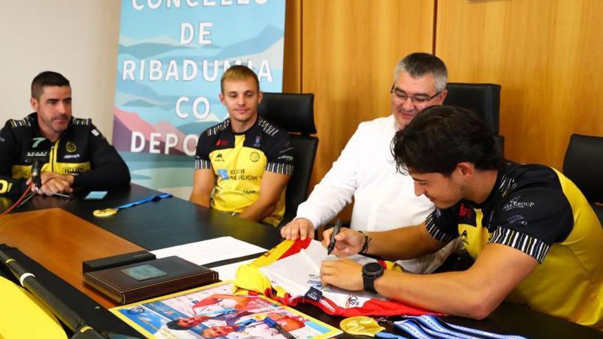 Vázquez Navia, Sieiro, Castro y Fontán durante el acto celebrado ayer en Ribadumia.