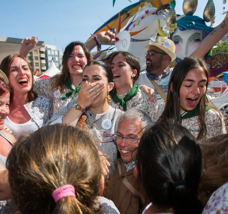 Sèneca-Autobusos, primer premio de las Hogueras Especiales