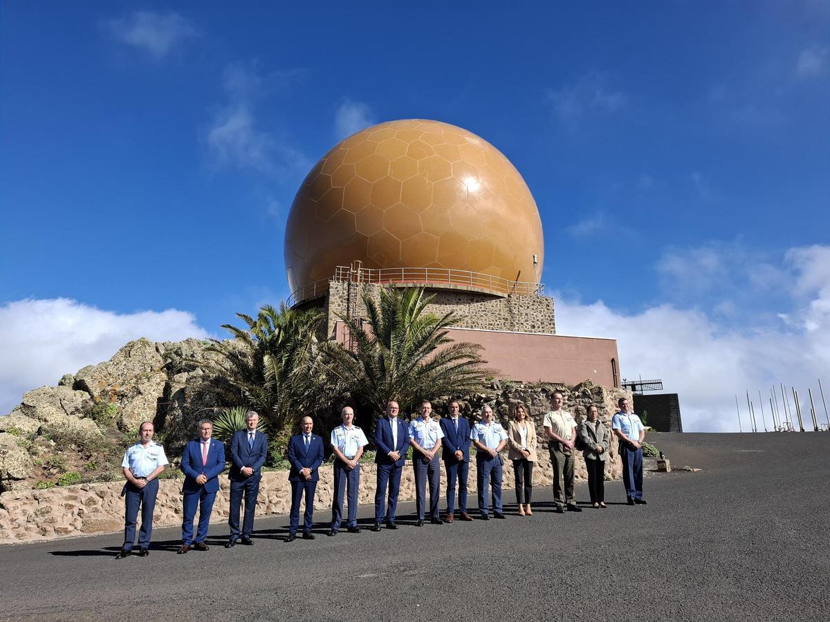 Recepción oficial del nuevo radar del Escuadrón de Vigilancia Aérea n.º 22