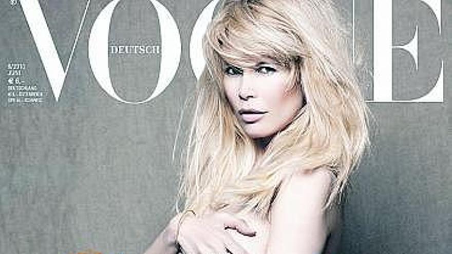 Claudia Schiffer, en la portada.