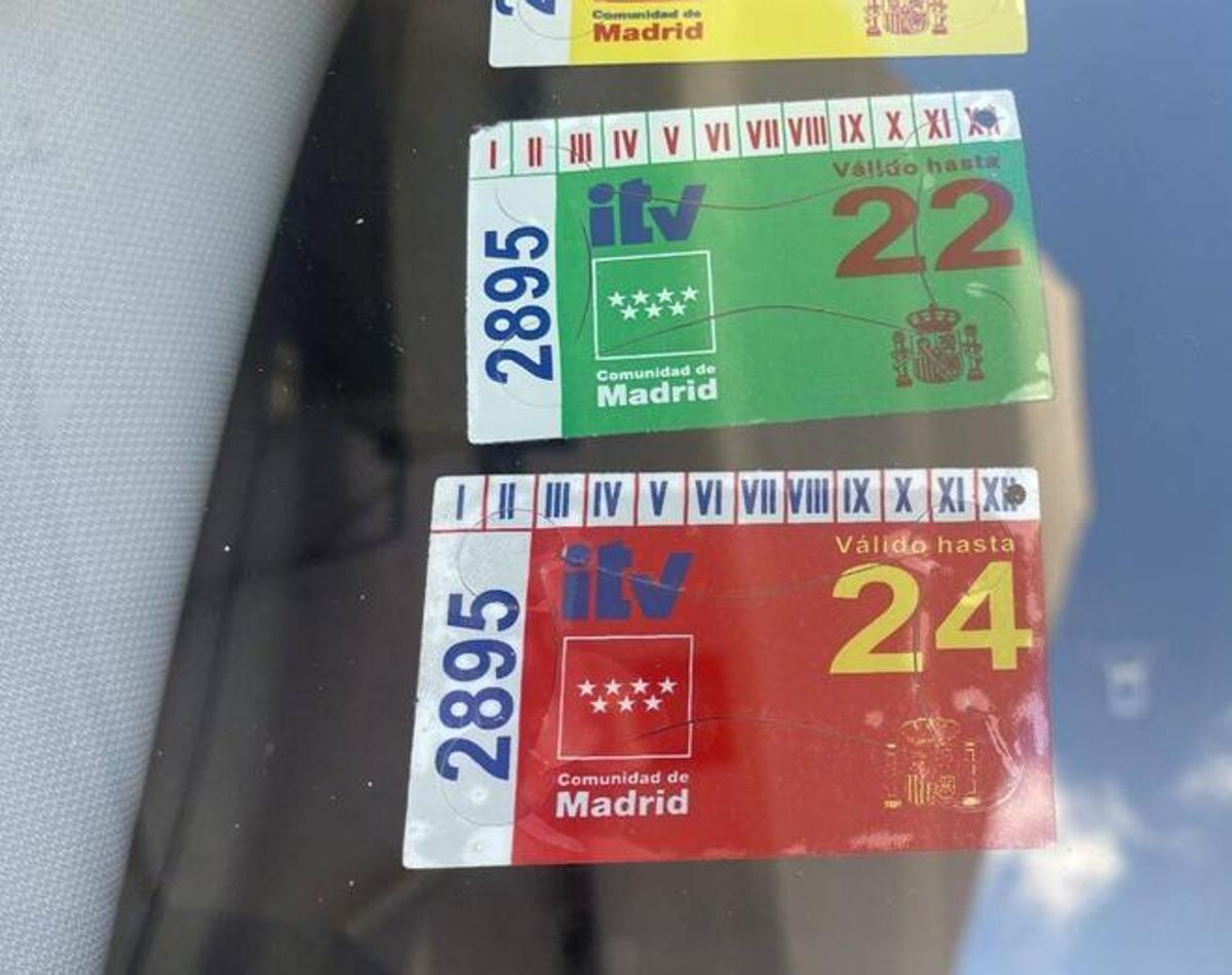 Circulas sin la pegatina de la ITV: Cuidado porque esta puede ser la multa