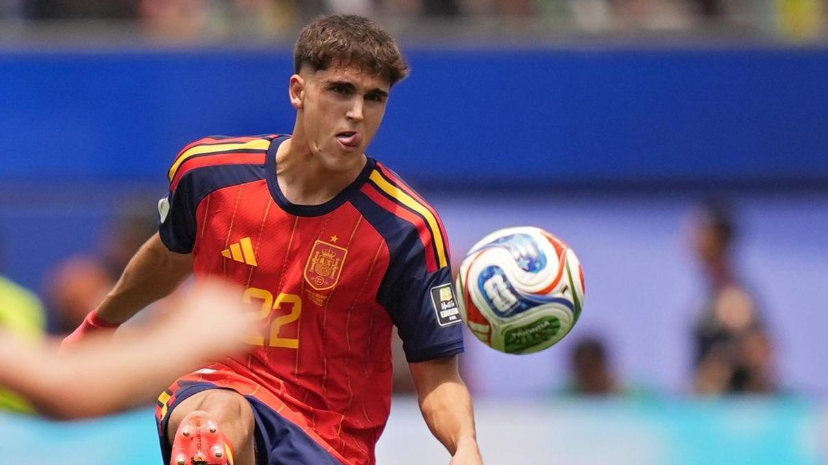 Cubarsí en un partido con España