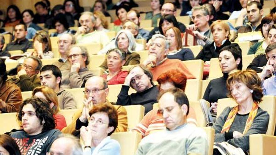 La SGF 2009 concluye con una llamada al laicismo y a la defensa del gallego en el aula