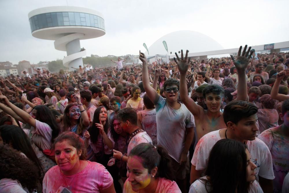 "Holi Party" en Avilés