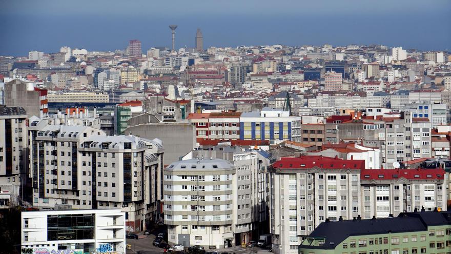 A Coruña se une a otras 14 grandes urbes contra la “especulación” y el alza del precio de la vivienda