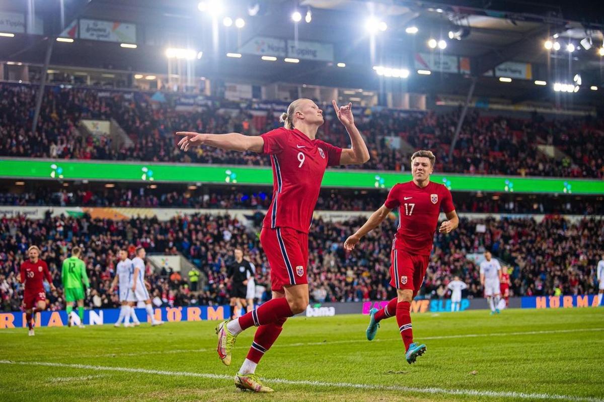 Haaland celebra un gol con la selección de Noruega