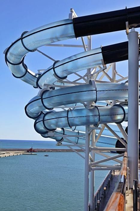 Erlebniswelt Kreuzfahrt im Hafen von Palma