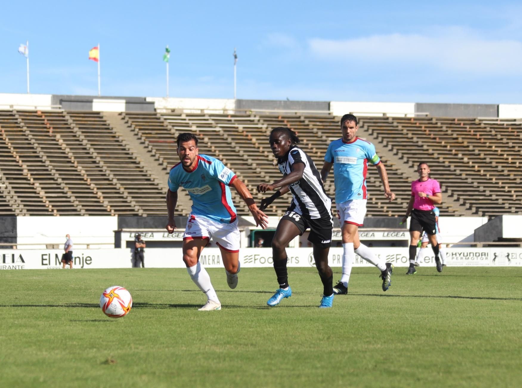 Las imágenes de la Balompédica Linense-Córdoba CF