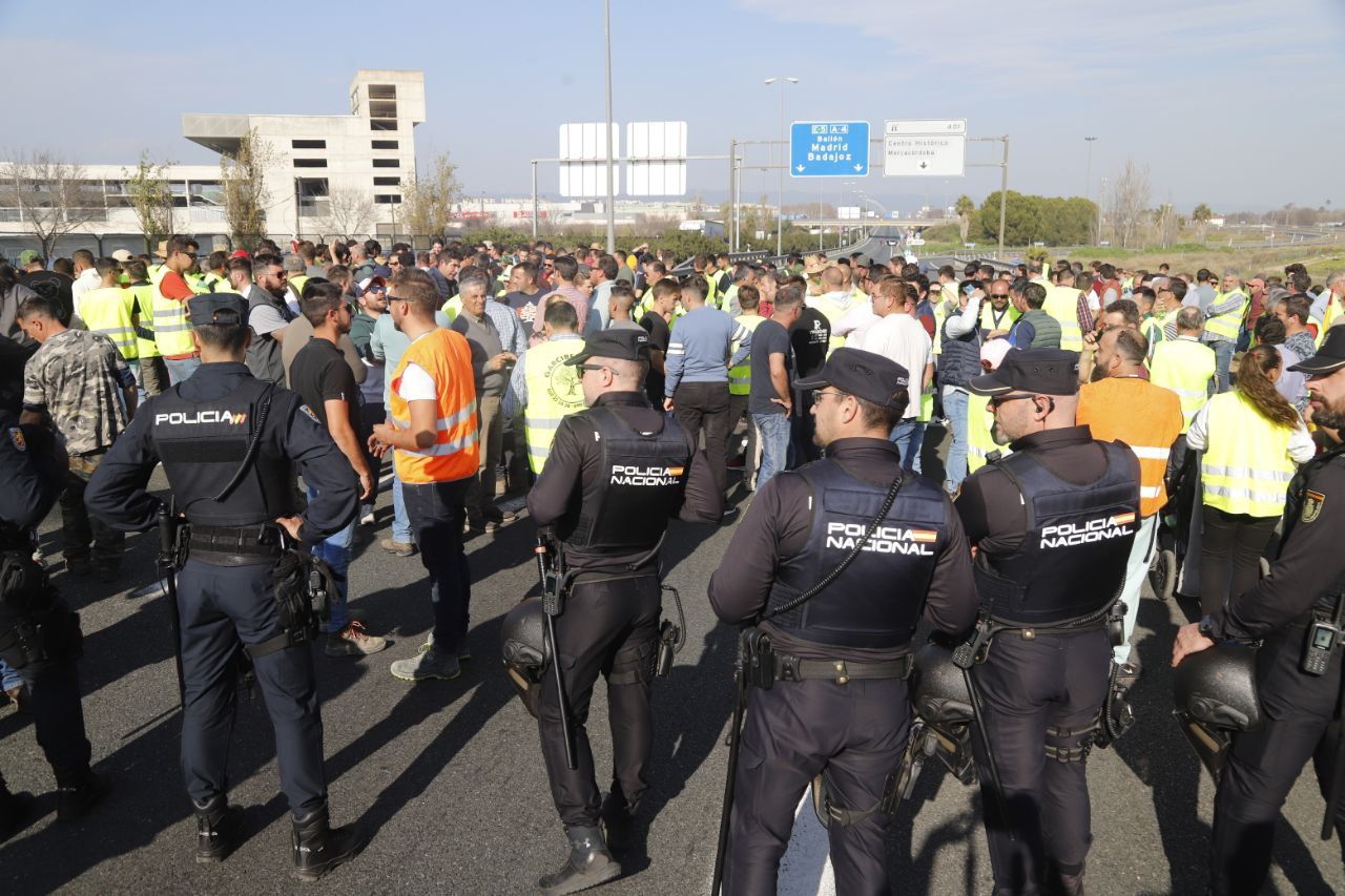 Corte de tr�fico en la A4.jpeg