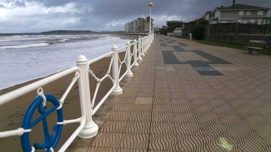 Troben el cadàver d&#039;una jove de 16 anys en una platja d&#039;Astúries