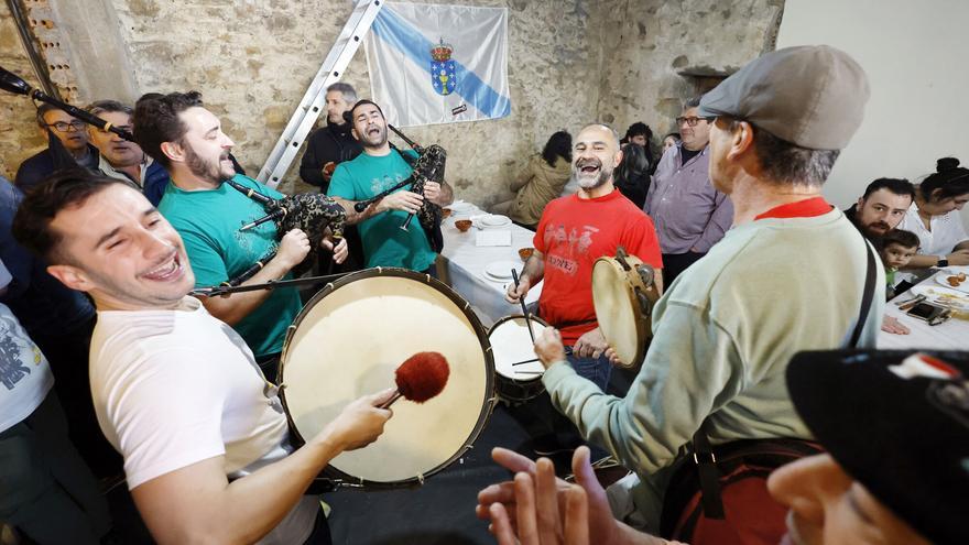 Gaitas afinadas y «cuncas» en alto en Vigo: fin se semana grande de furanchos y fiesta mayor en el San Blas de Bembrive