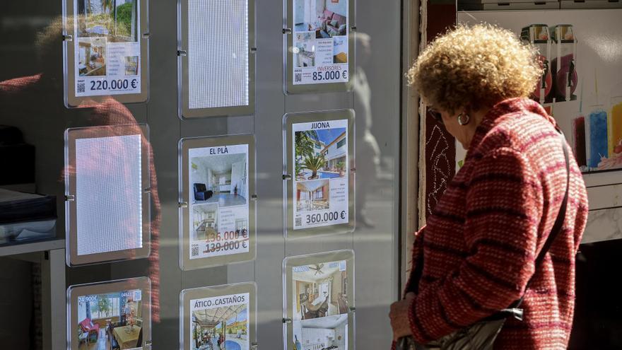 La caída de las ventas resta 626 millones al negocio inmobiliario en Alicante en el último año