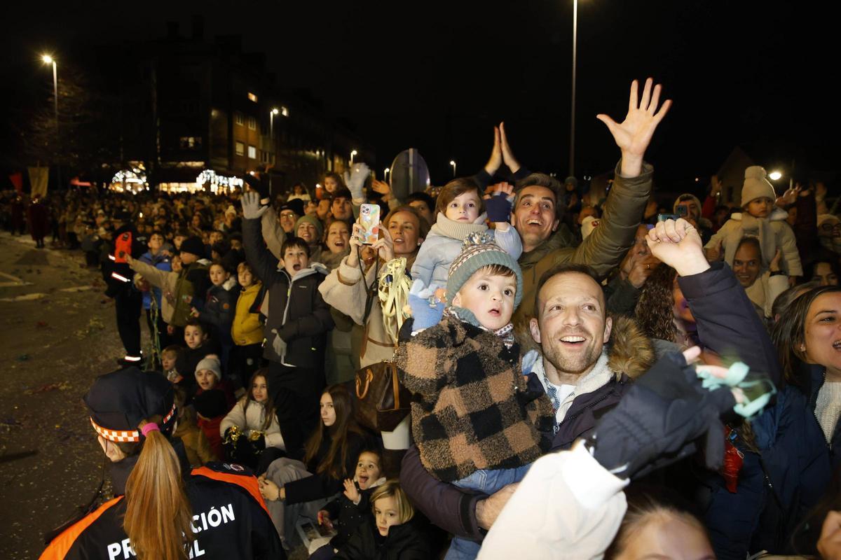 La Cabalgata de Reyes de Gijón, en imágenes