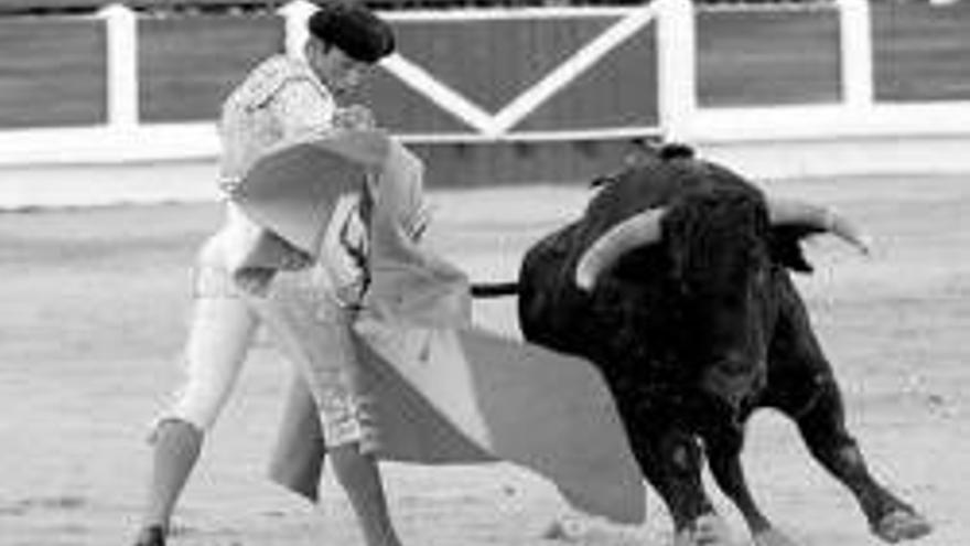 Miguelín abrió la puerta grande