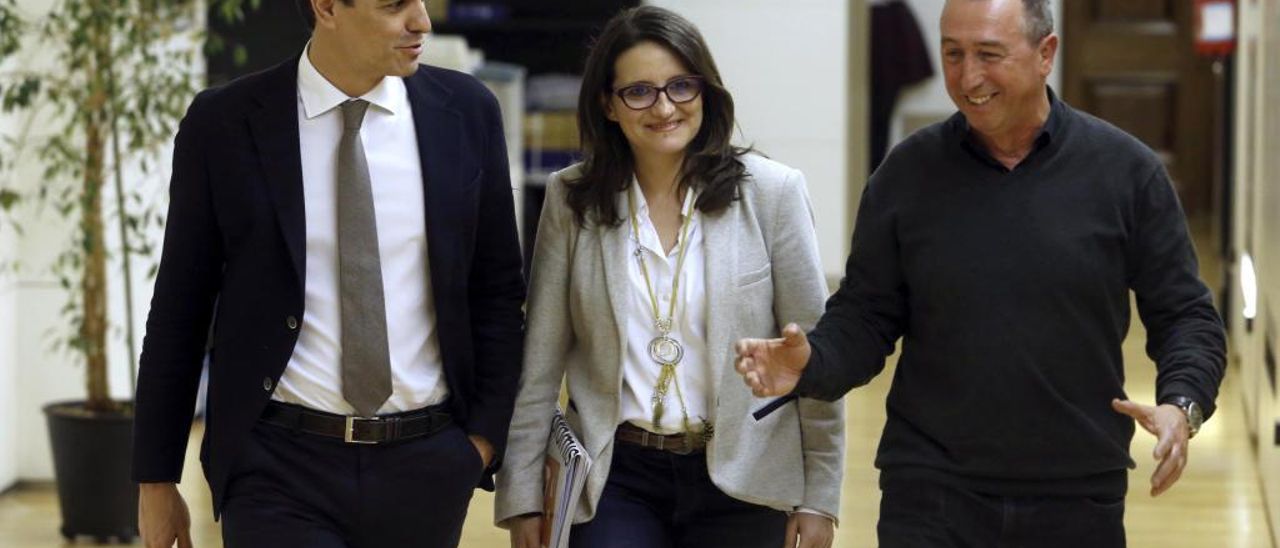 El presidente del Gobierno, la vicepresidenta del Consell y el diputado Baldoví, en una imagen de 2016. El presidente del Gobierno, la vicepresidenta del Consell y el diputado Baldoví, en una imagen de 2016.
