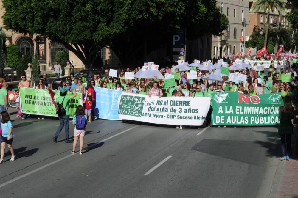 La protesta de educación en Murcia, en imágenes