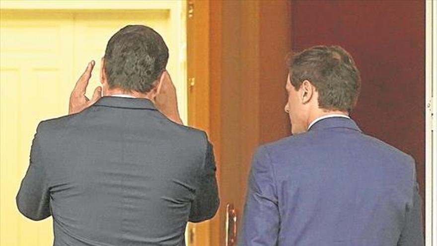 Sánchez e Iglesias rebajan la tensión para sellar un pacto