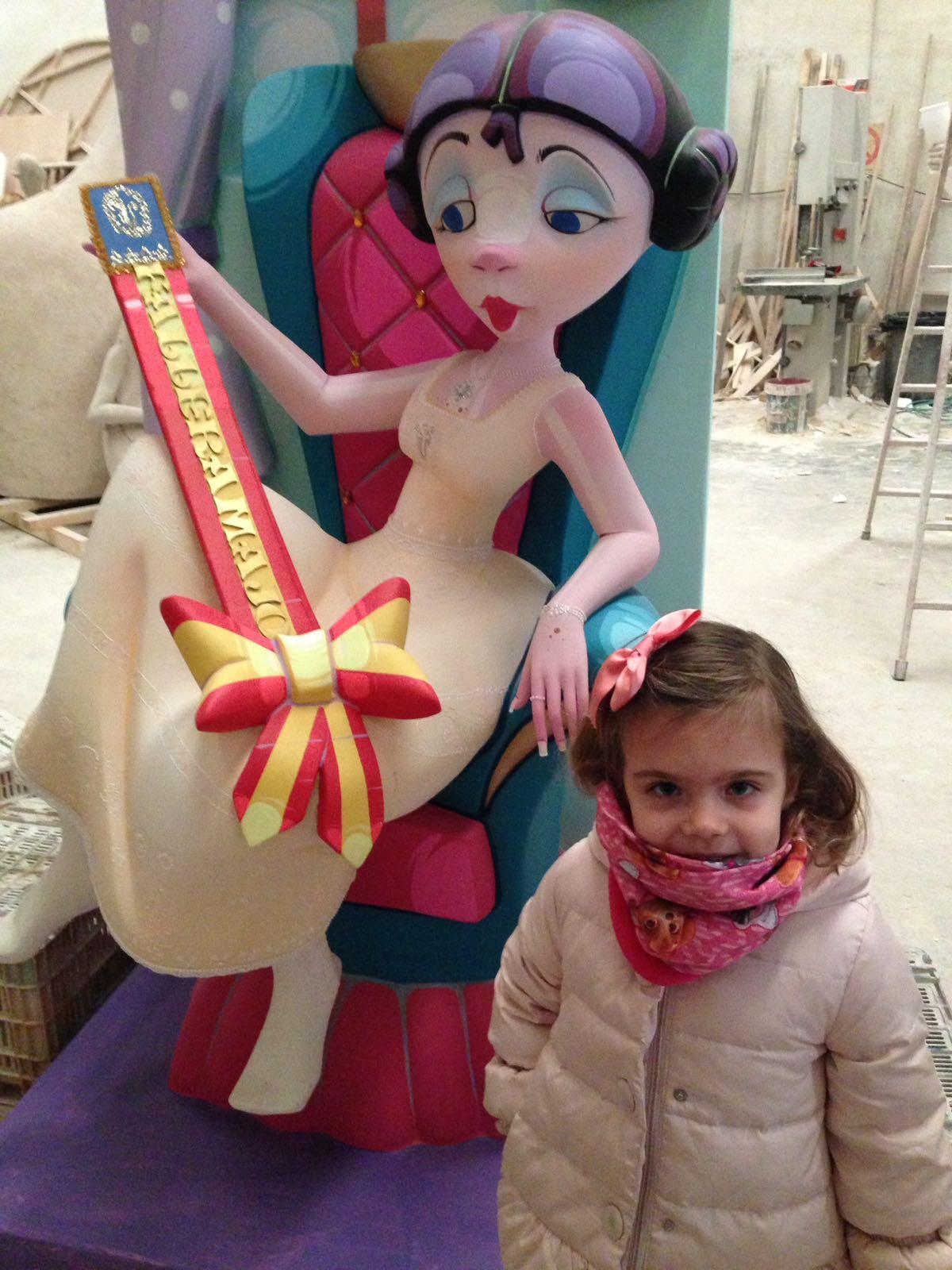 Así ha crecido Marina. Desde bebé a candidata a fallera mayor