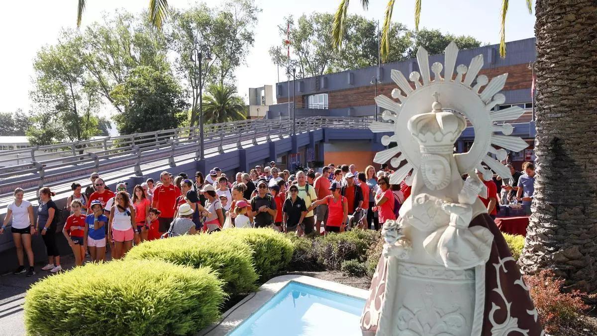 Una vista a la sede del Grupo Covadonga en Las Mestas.