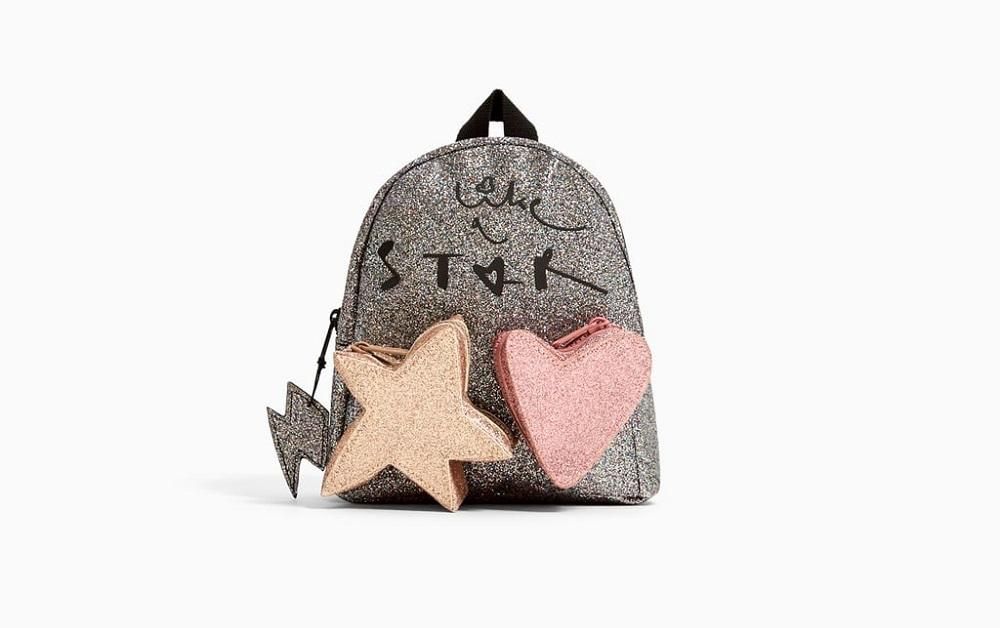 La minimochila 'Like a Star', de Zara