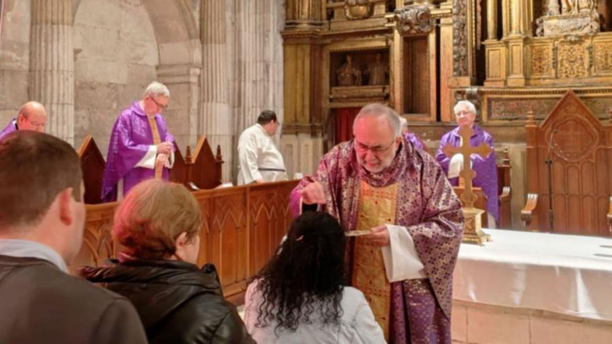 El Arzobispo preside el inicio de la Cuaresma en la Catedral