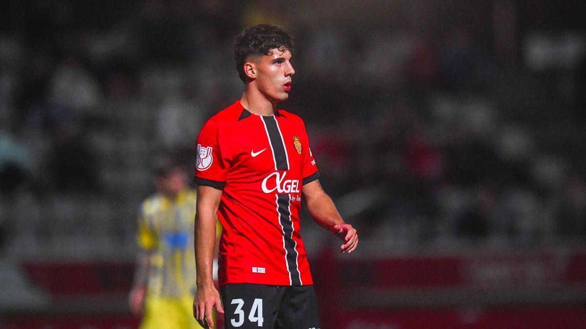 Javi Olaizola, durante un partido de Copa del Rey con el Mallorca.