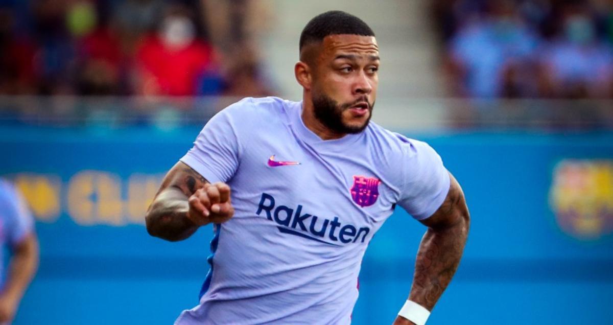 Depay s’estrena amb el 9 i com a golejador contra el Girona Depay s’estrena amb el 9 i com a golejador contra el Girona
