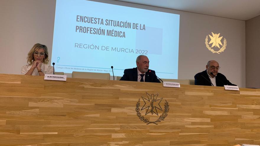 Los médicos alertan de que “los centros de salud van a estallar en cualquier momento”