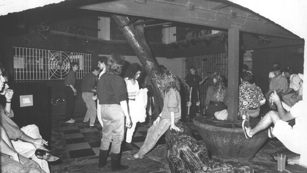 Imatge retrospectiva de l'interior de la discoteca Picasso.