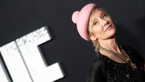 Anne Heche mor després de ser desconnectada per les ferides de l’accident de trànsit que va patir