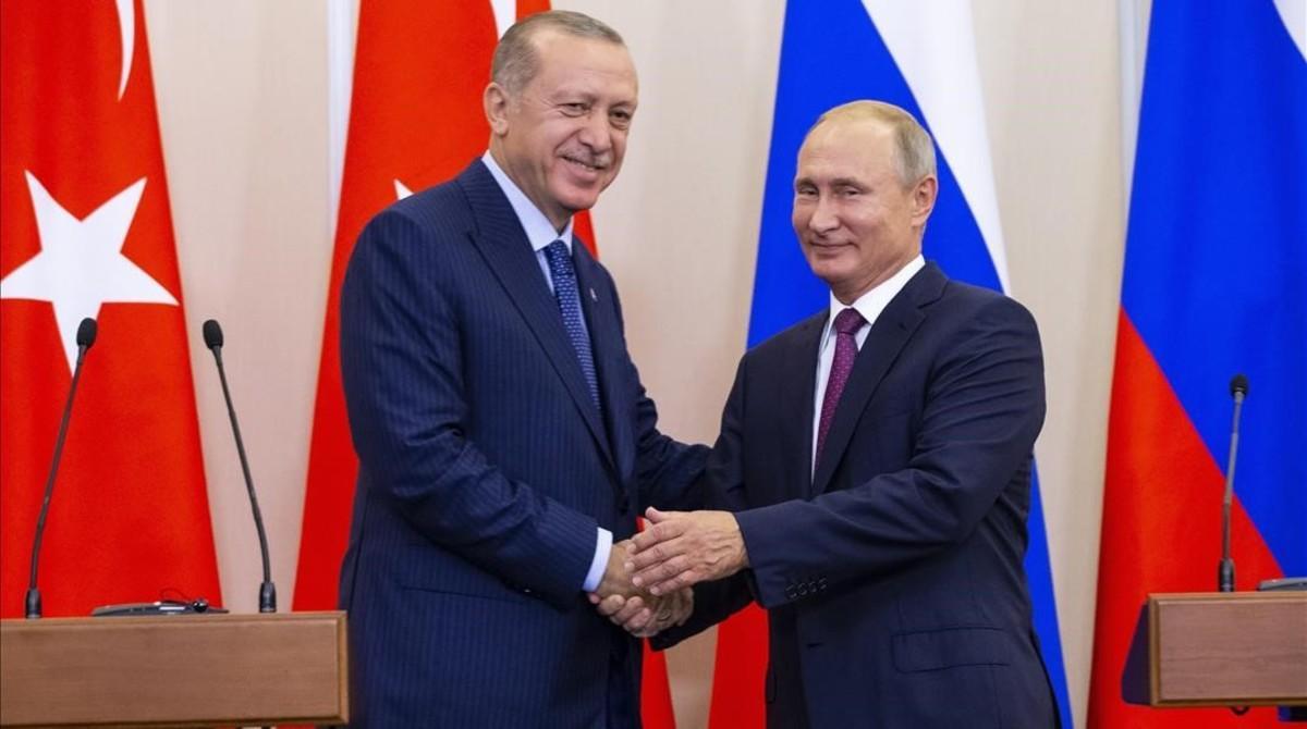 zentauroepp45075783 russian president vladimir putin  right  and turkish preside180917200149