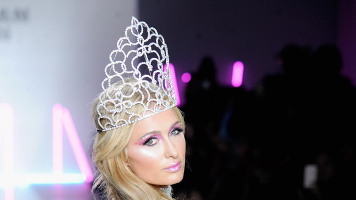 Celebrities en NYFWM: Paris Hilton, la reina de la pasarela