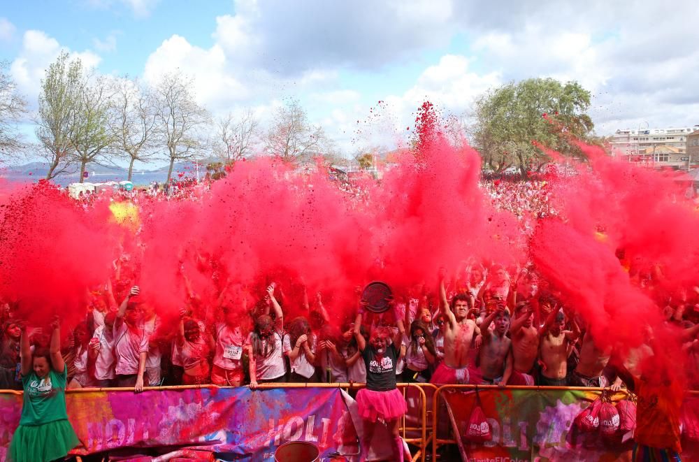 La Holi Life tiñe Vigo con toneladas de color