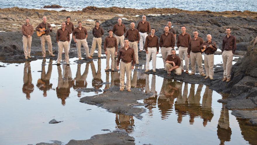 Los componentes del grupo Atacayte, en la zona del Bufadero de La Garita.