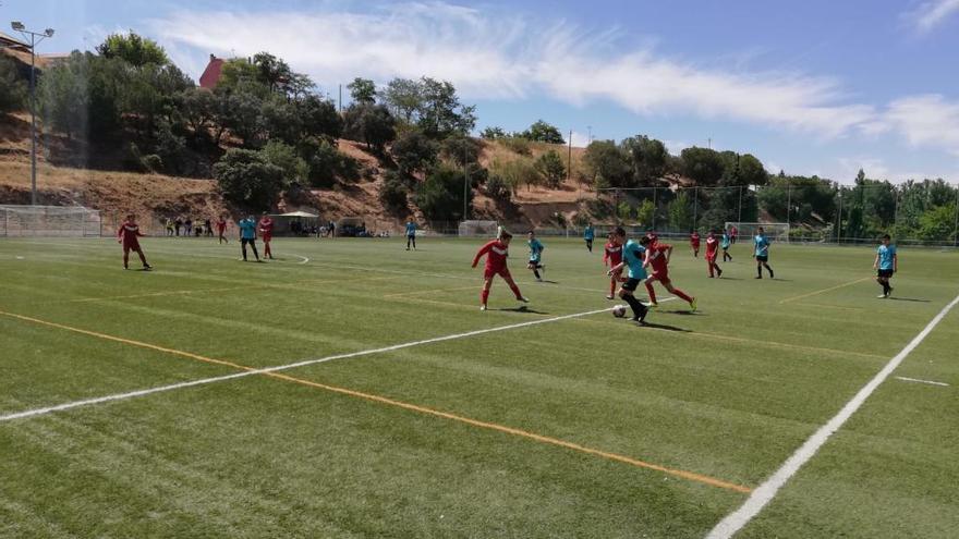 Los infantiles de La Amistad 2000